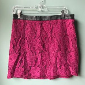 Kensie - Pink Lace Mini-Skirt. Size 8